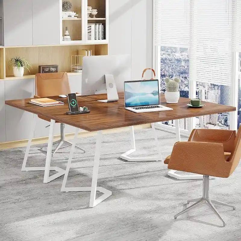 Bureau moderne avec plateau en bois et pieds en métal blanc, marron