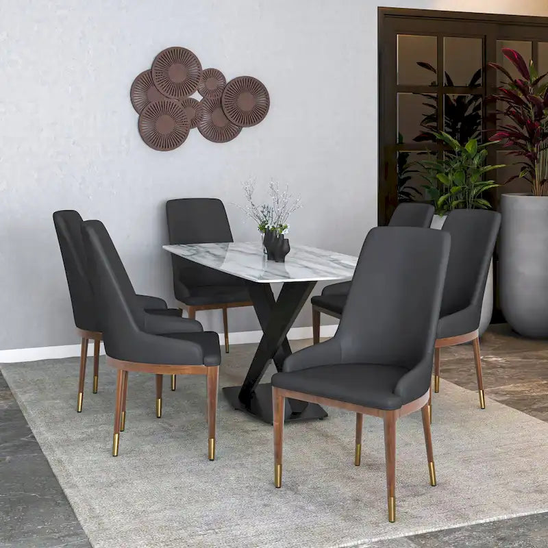Chaise de salle à manger moderne rembourrée en cuir avec dossier haut en mousse
