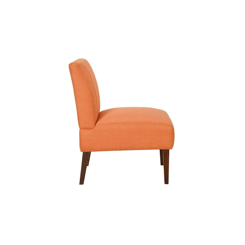Fauteuil d'appoint sans accoudoirs en tissu orange avec dossier capitonné et pieds en bois marron